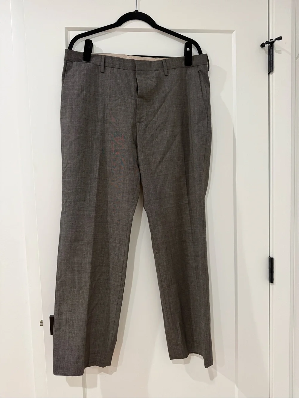 Banana Republic Men’s Gray Dress Pants - Slim Trousers
